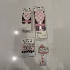 MacKenzie Childs x Goody Wet Brush Rosy Check Bundle